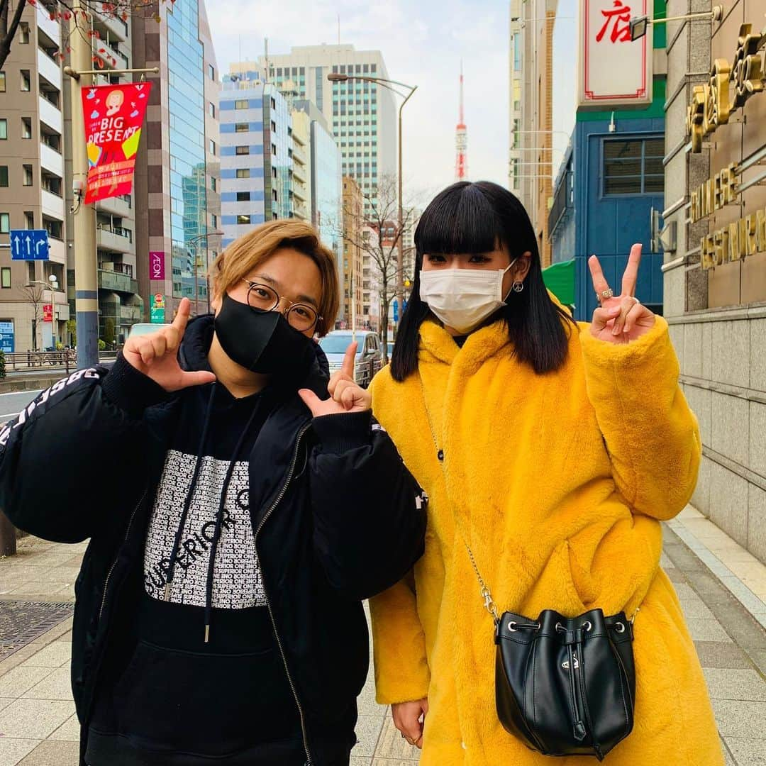 はぎちゃんさんのインスタグラム写真 - (はぎちゃんInstagram)「ウチら3姉妹の皆さんと初めてお会いしたんですけど、みんなオシャレやし高校生ってやっぱ最強やな！ #YouTube #ウチら3姉妹 さん #とうあ　さん #ゆら　さん #こま　さん #はぎちゃんちゃんねる」1月12日 20時49分 - hagichan0524