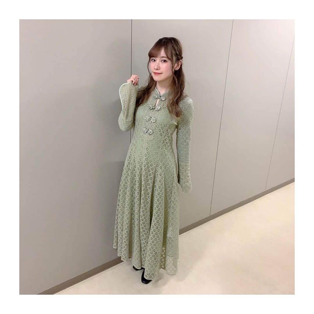 直田姫奈のインスタグラム：「バンドリ！スペシャルイベント「らうくれ！」＆「あすはも！」のお洋服🎀 チャイニーズっぽくて可愛いワンピース👗 このワンピースに見合うお淑やかな女性になりたい今日この頃… . #昨日のコーデ #liliybrown」