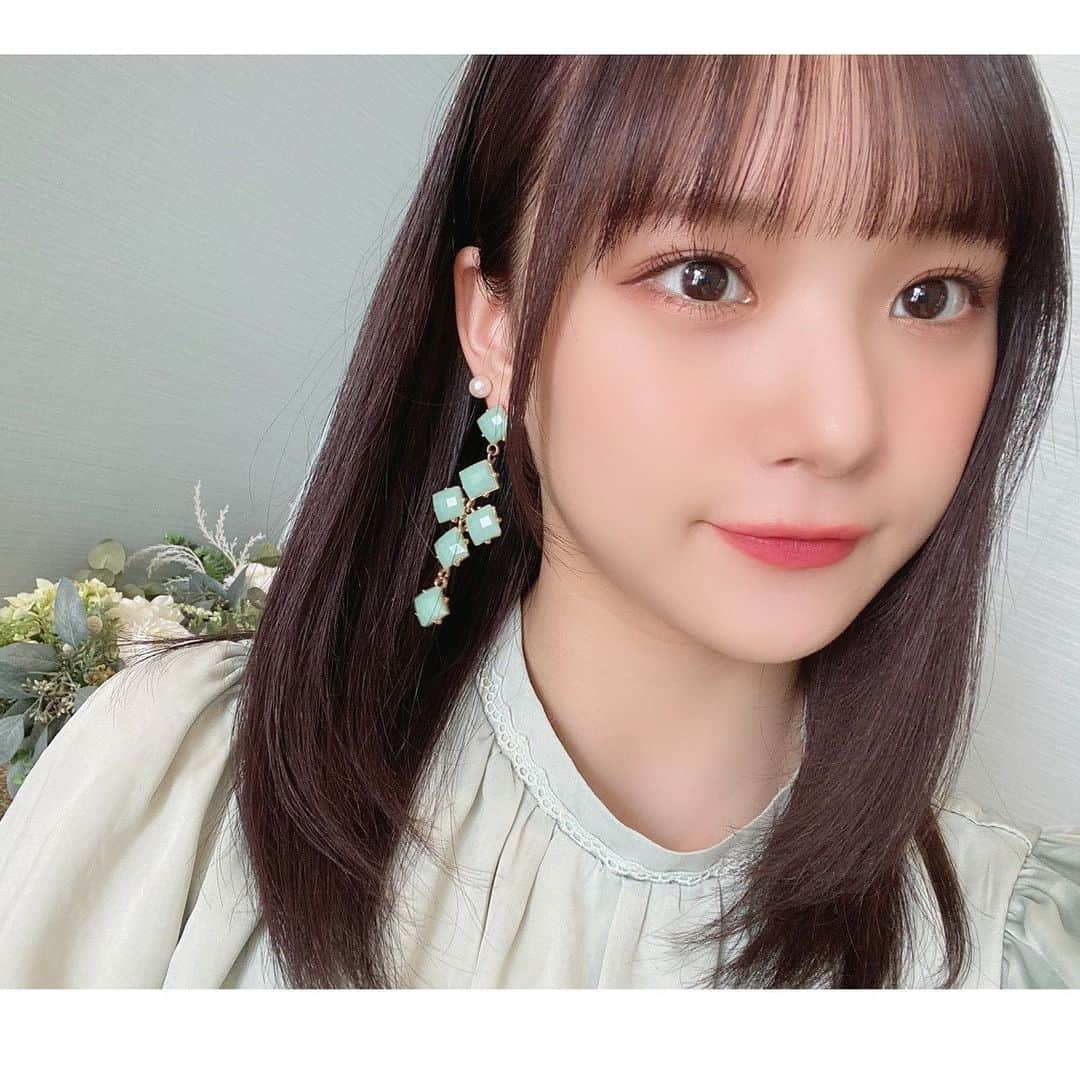 稲場愛香さんのインスタグラム写真 - (稲場愛香Instagram)「💌💭﻿ ﻿ Juice=Juiceの14枚目のシングル﻿ ﻿ 「がんばれないよ/DOWN TOWN｣(曲順未定)が﻿ ﻿ 2021年3月24日に発売することが決定しました！✨﻿ ﻿ ﻿ れいれい初参加♡﻿ ﻿ ﻿ どちらも素敵な曲なので是非チェックしてください♪﻿ ﻿ ﻿ ﻿ ﻿ #juicejuice #稲場愛香 #まなかん #アイドル #idol ﻿ #new #シングル #リリース #発売 #3月24日 ﻿ #がんばれないよ #DOWN TOWN ﻿ #よろしくお願いします 💿」1月12日 21時29分 - manaka_inaba.official