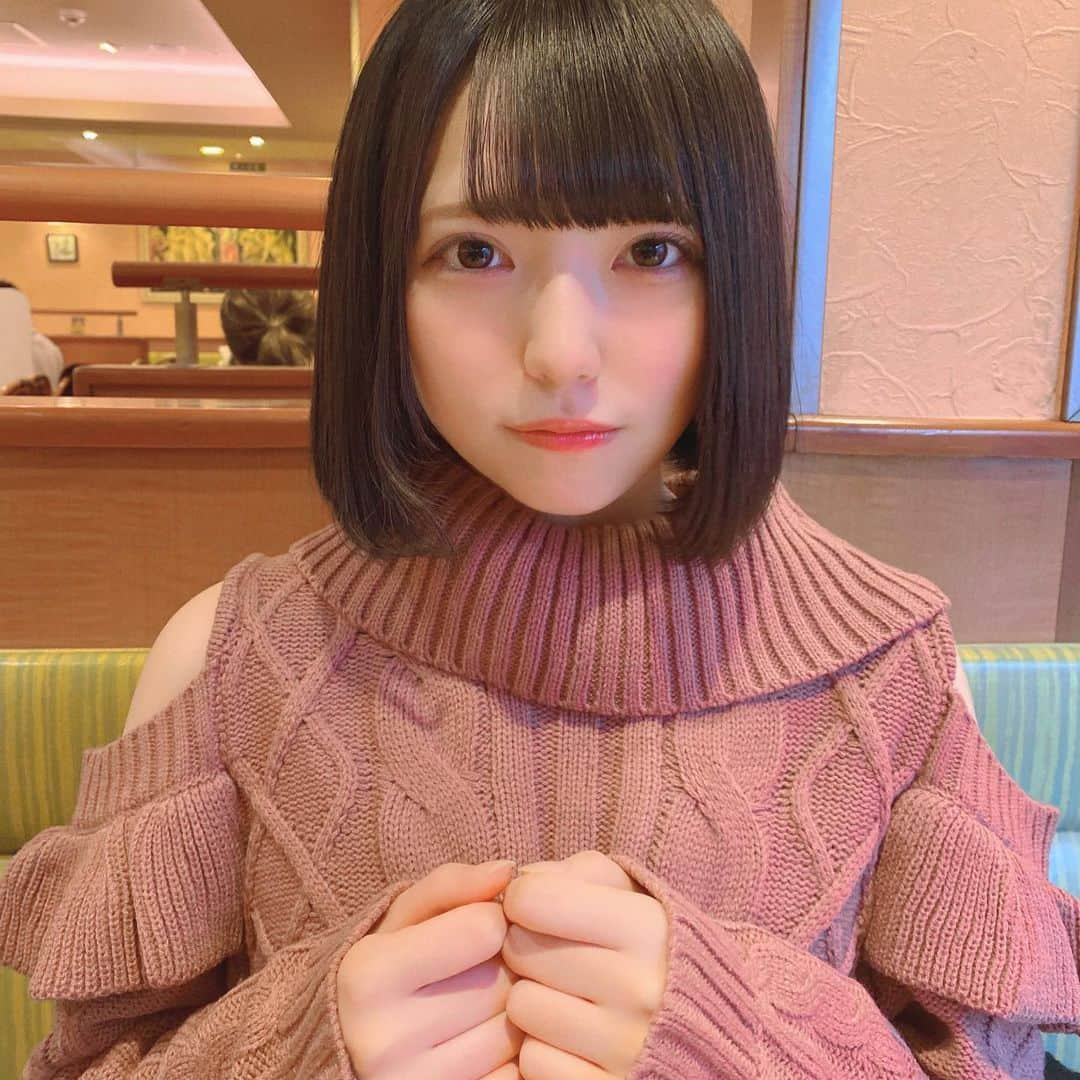 吉田芽梨奈さんのインスタグラム写真 - (吉田芽梨奈Instagram)「おとなめりな‪⸝⸝- ̫ -⸝⸝‬」1月12日 21時55分 - teratera_merina