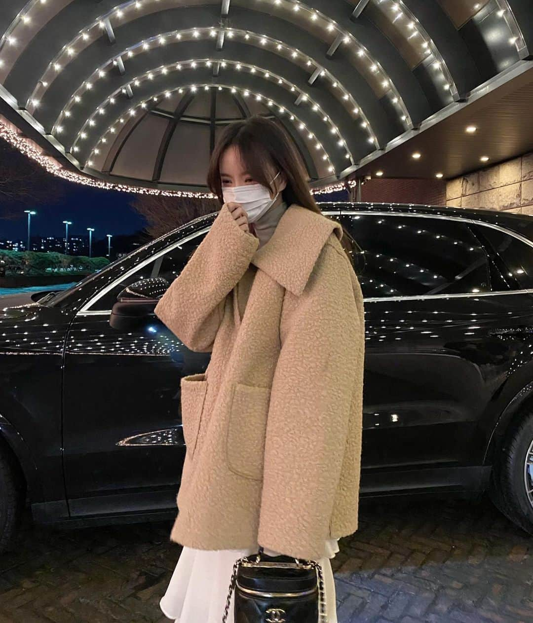 ハン・アルムソンイさんのインスタグラム写真 - (ハン・アルムソンイInstagram)「🚗🚗 세번째 쏭카앞에서~ 믿고 맽기는 야에루 포토..📸🧡 첫째 차는 핑핑이 둘째는 씽씽이 셋째는 아직 이름을 못정했는데... 뭐로 지을까요 추천받슴돠 ㅋㅋ🤔」1月12日 22時07分 - areumsongee