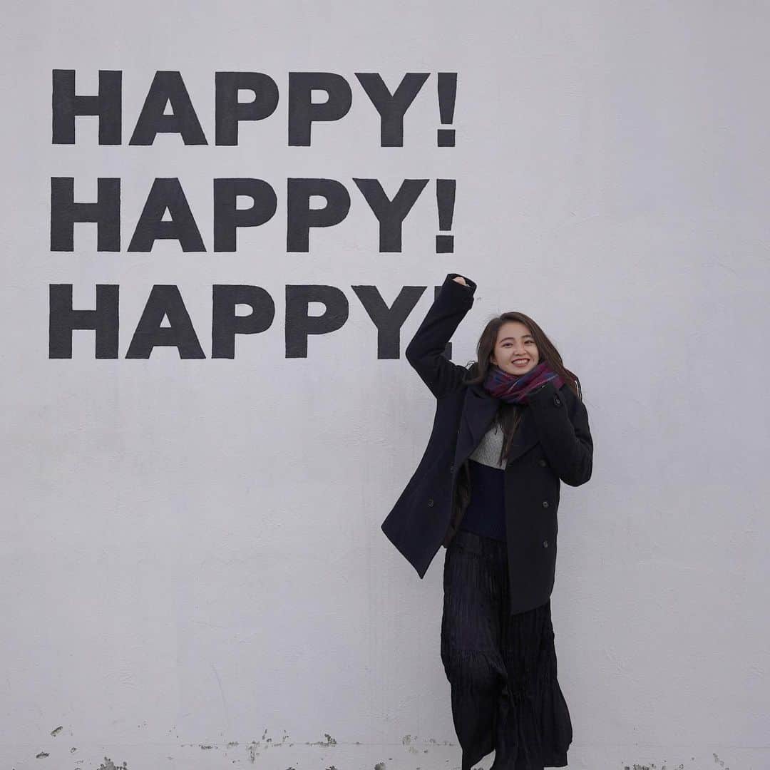 𝐊𝐚𝐤𝐢𝐠𝐢𝐅𝐮𝐤𝐚のインスタグラム：「BE HAPPY ✌🏻✌🏻✌🏻」