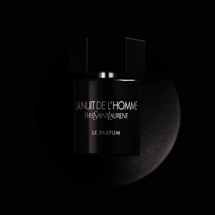 Yves Saint Laurent Beautyさんのインスタグラム写真 - (Yves Saint Laurent BeautyInstagram)「Embrace the mysterious seduction of a dark night sky. A tempting seduction, halfway between restraint and abandon. LA NUIT DE L'HOMME #yslbeauty #lanuitdelhomme #darksideofthemoon」1月12日 22時17分 - yslbeauty