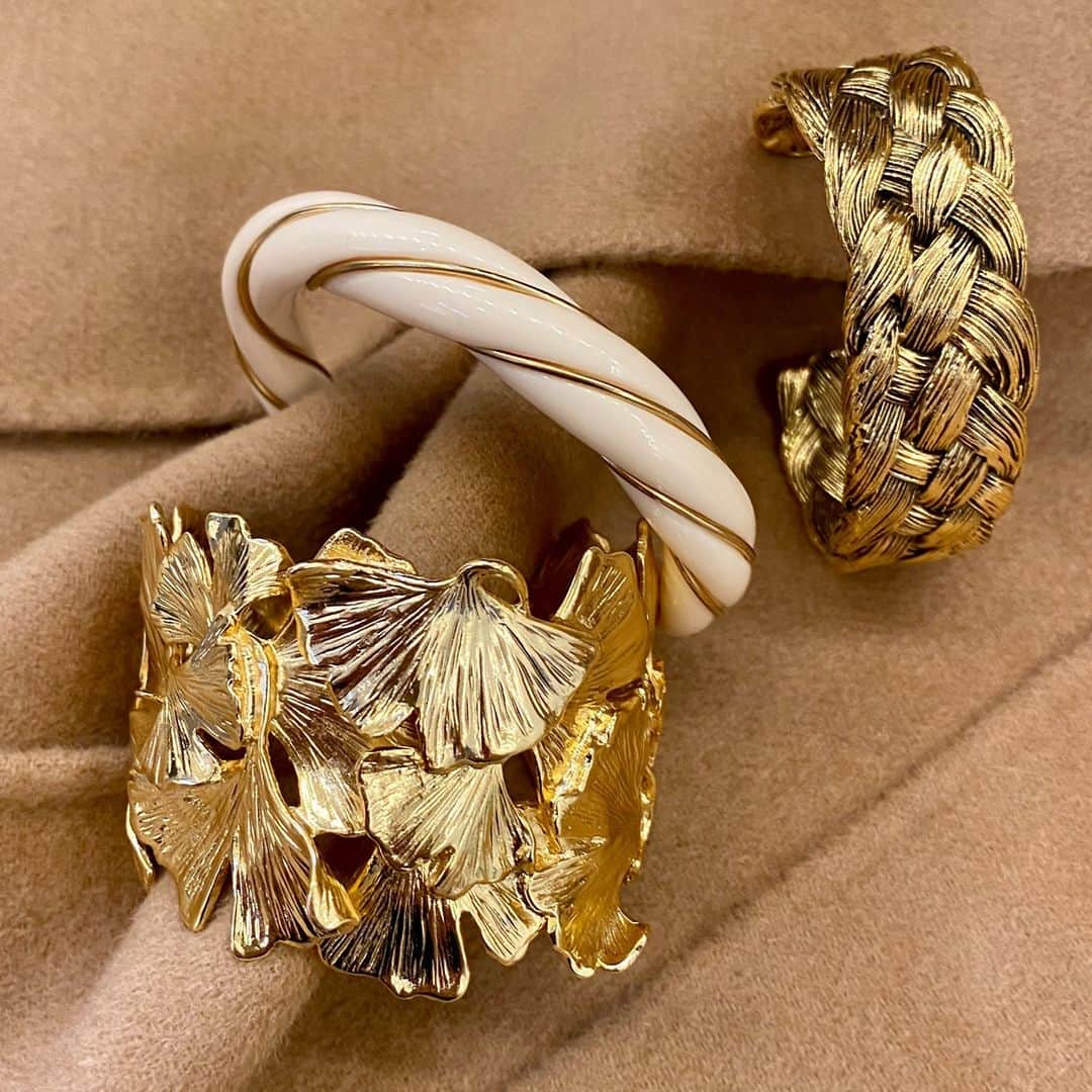 オーレリービダマンのインスタグラム：「Should we choose ? #tangerine #diana #braided #aureliebidermann」