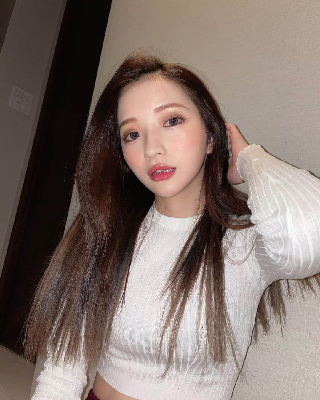 南りほのインスタグラム：「나 힙해~?😎🤟🏻♥️」