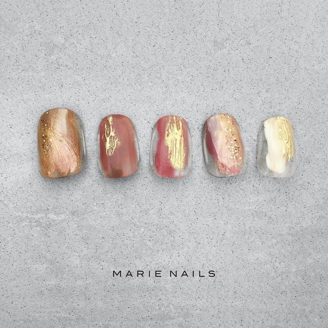 marienails_jpnのインスタグラム：「#nailartist #nailstagram #nailsofinstagram #nailswag #nailpro #nailist #marienails #nail #nails #naildesign #nailart #fashion #trend  #gelnails #instanails #fashionista #fashionlove #nailfie #マリーネイルズ #ネイルデザイン #ネイル #ジェルネイル #ファッション #ネイルサロン #ネイリスト #お洒落さんと繋がりたい #美甲 #ネイルアート #おしゃれ #コーデ」