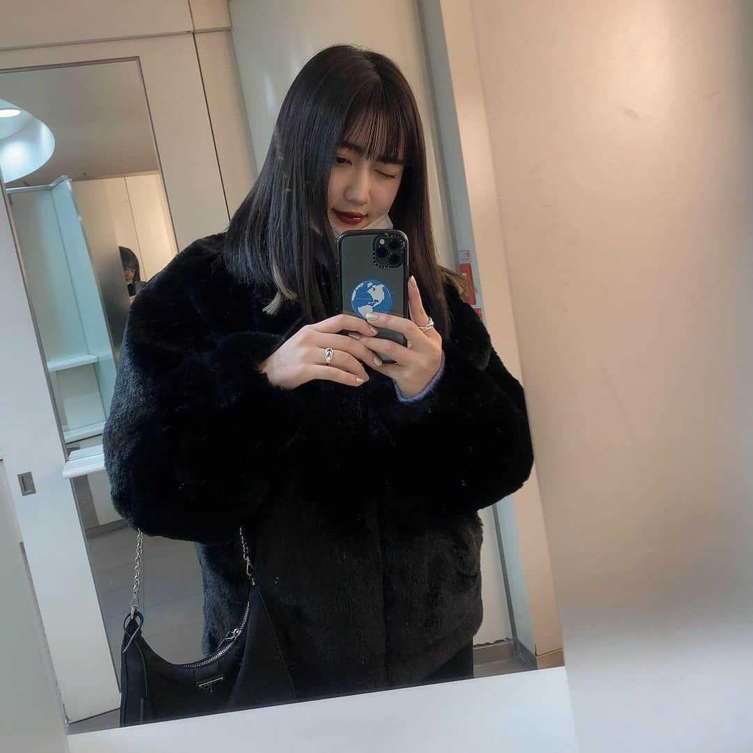 河崎みーなさんのインスタグラム写真 - (河崎みーなInstagram)「oyasumi💤 . .」1月12日 23時25分 - minakawasaki