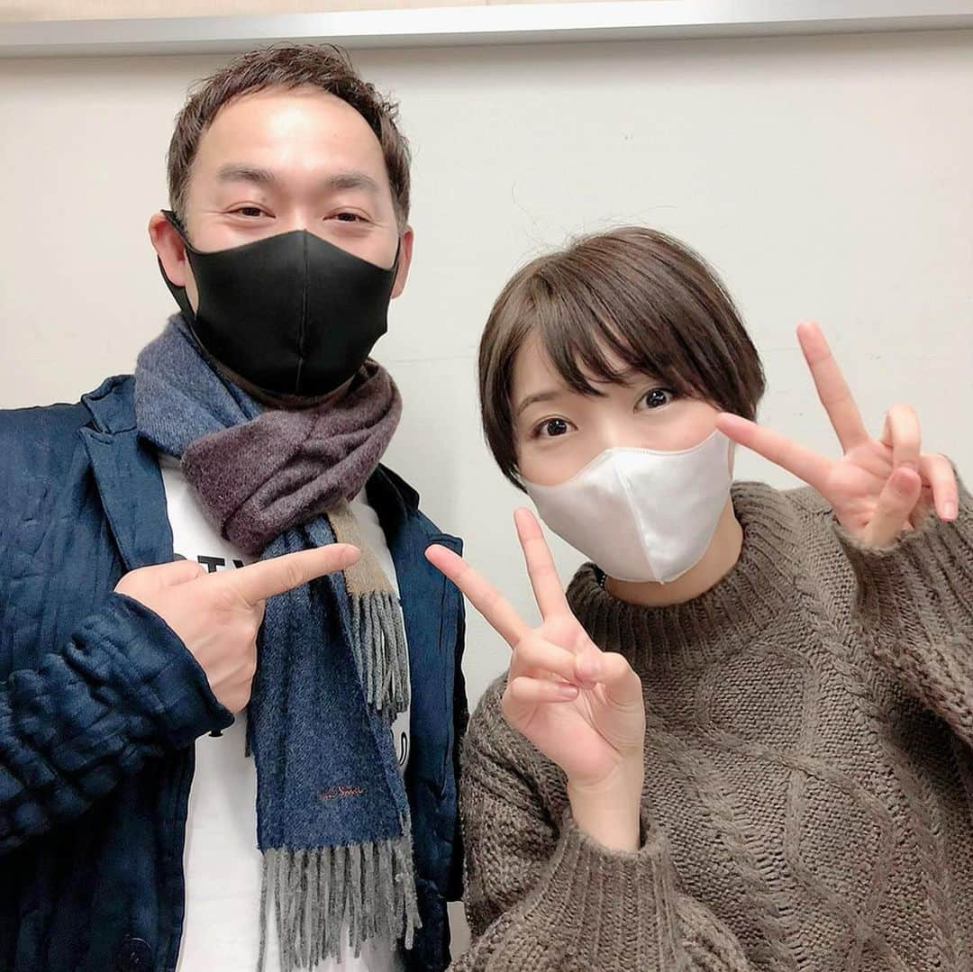 福井晶一さんのインスタグラム写真 - (福井晶一Instagram)「『ポーの一族』  大阪、通算２.３公演目  皆様のご協力により無事に終演。  本日もご観劇誠にありがとうございました！  写真は稽古場でエドガーの代役をやってくれた鳳真由ちゃん 完璧に覚えていて本当に素晴らしかったです！ そしてなかなかレアな女性役も…  出会いに感謝… ありがとうね😁  明日は４公演目 無事に開演できます様に🙏  #ポーの一族 #梅田芸術劇場 #鳳真由 #代役 #福井晶一」1月12日 23時33分 - shoichi.fukui