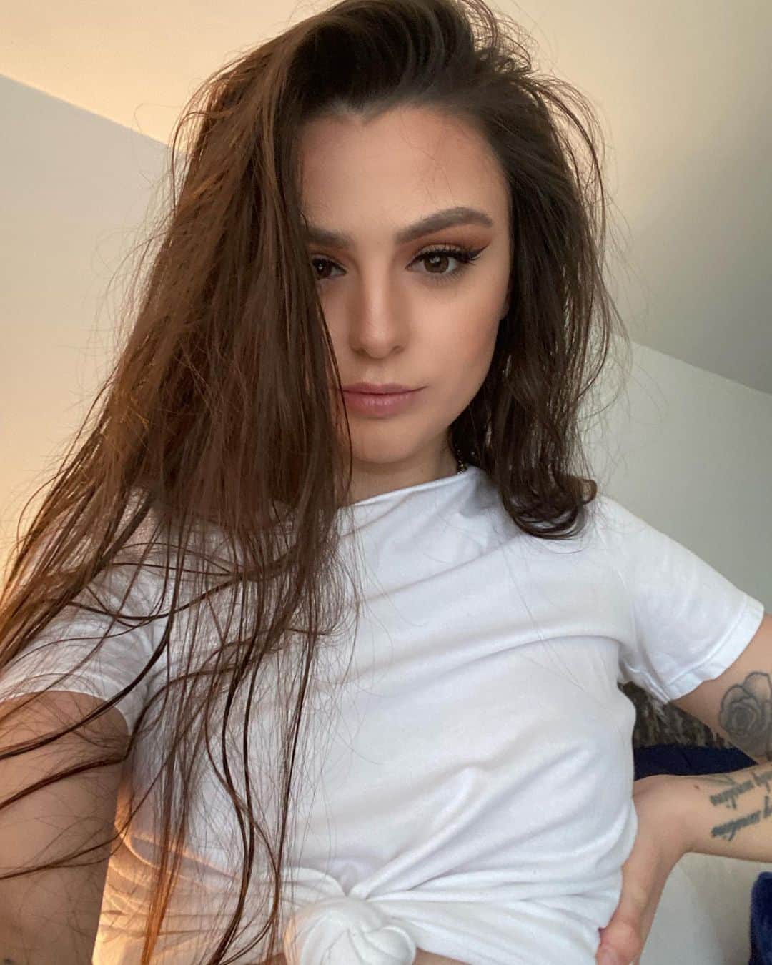 シェール・ロイドのインスタグラム：「Hi. How are you? How’s your day been?」