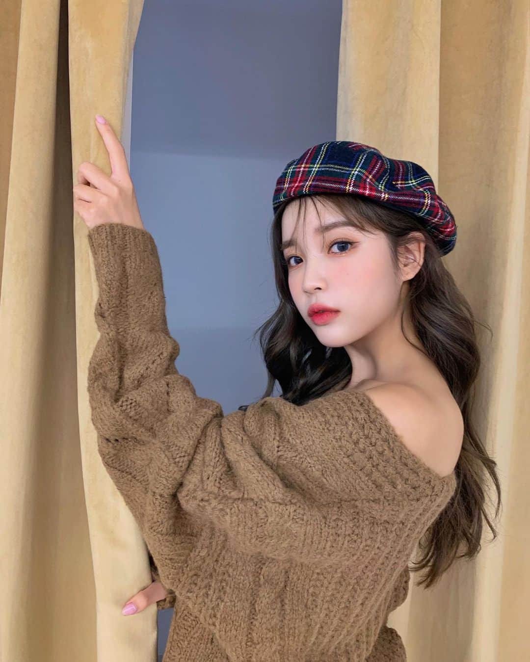 Chuuのインスタグラム：「Good night❣️ #chuu #chuuseoul」