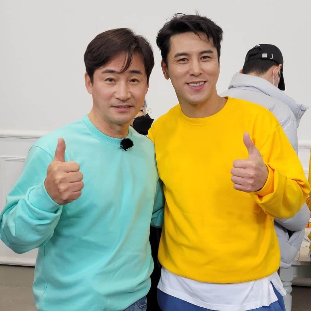 チョン・ノミンさんのインスタグラム写真 - (チョン・ノミンInstagram)「#뽕숭아학당#결혼작사이혼작곡#환상의조합#미스터트롯」1月13日 10時17分 - nomini_0828