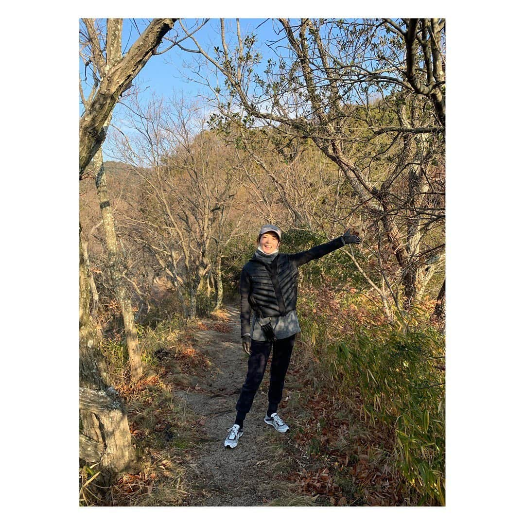 田中順也さんのインスタグラム写真 - (田中順也Instagram)「夫婦で朝ランニング。 山登って綺麗な空気すって、 今日も一日頑張りましょー😆」1月13日 11時06分 - junyatanaka18