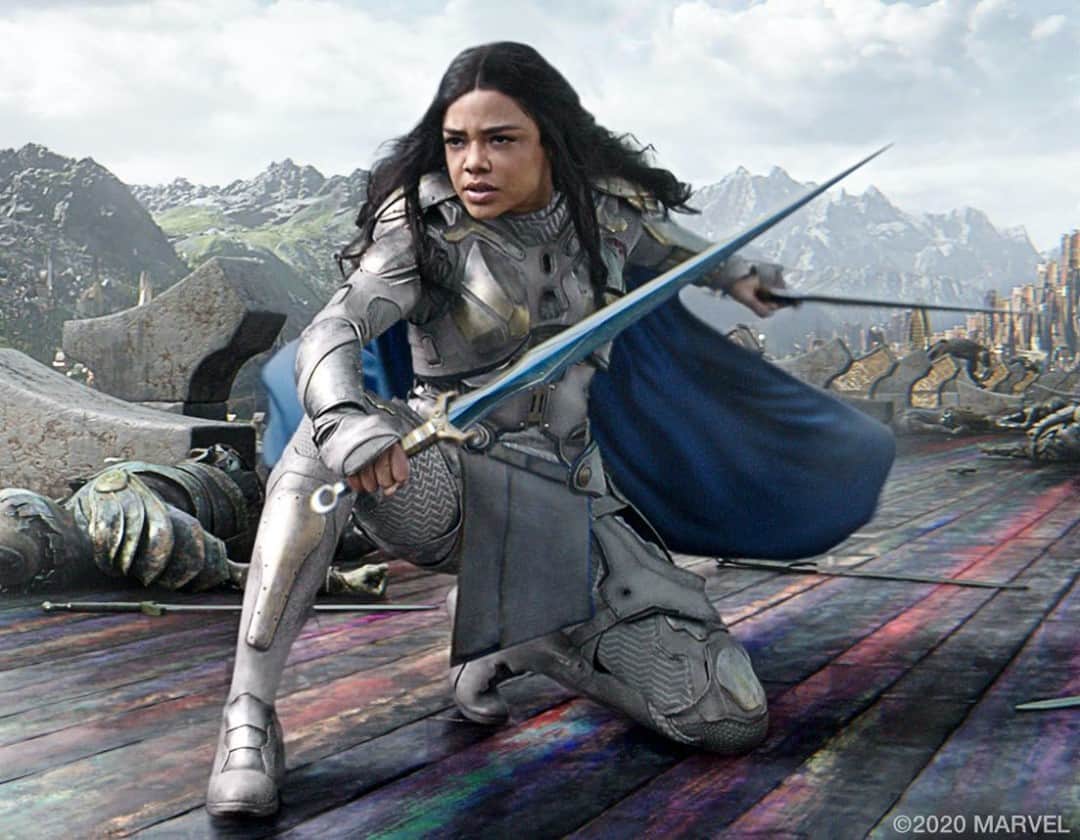 Disneyさんのインスタグラム写真 - (DisneyInstagram)「Valkyrie takes action! ⚔️ @MarvelStudios’ Thor: Ragnarok is streaming on #DisneyPlus.」1月13日 3時00分 - disney