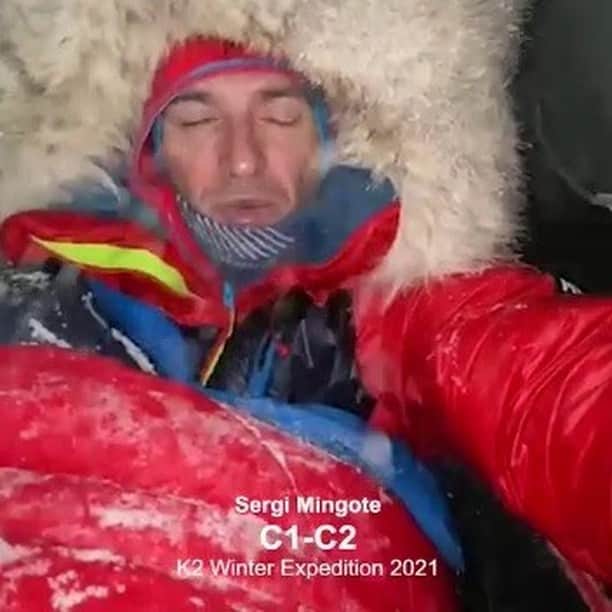 ミレーのインスタグラム：「Despite tough weather conditions at the K2 lately and a lot of time spent in a 2m² tent, @sergimingote's motivation is still at the highest point to attempt summiting the K2 this winter!  🎥 @on_communication   #MilletRiseUp」