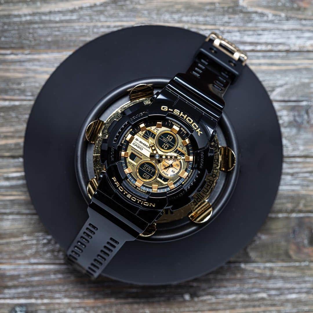 G-SHOCKのインスタグラム：「Wear it out like a favorite record.」