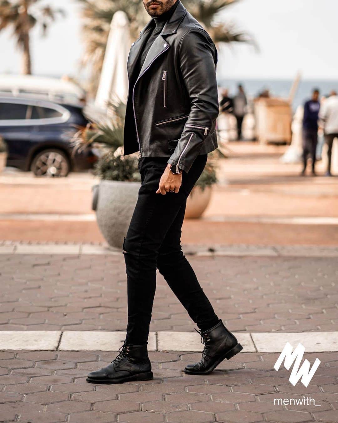 のインスタグラム：「Very nice photo of our dear friend @ahmed_cola4 👌🏽 #menwithstreetstyle」