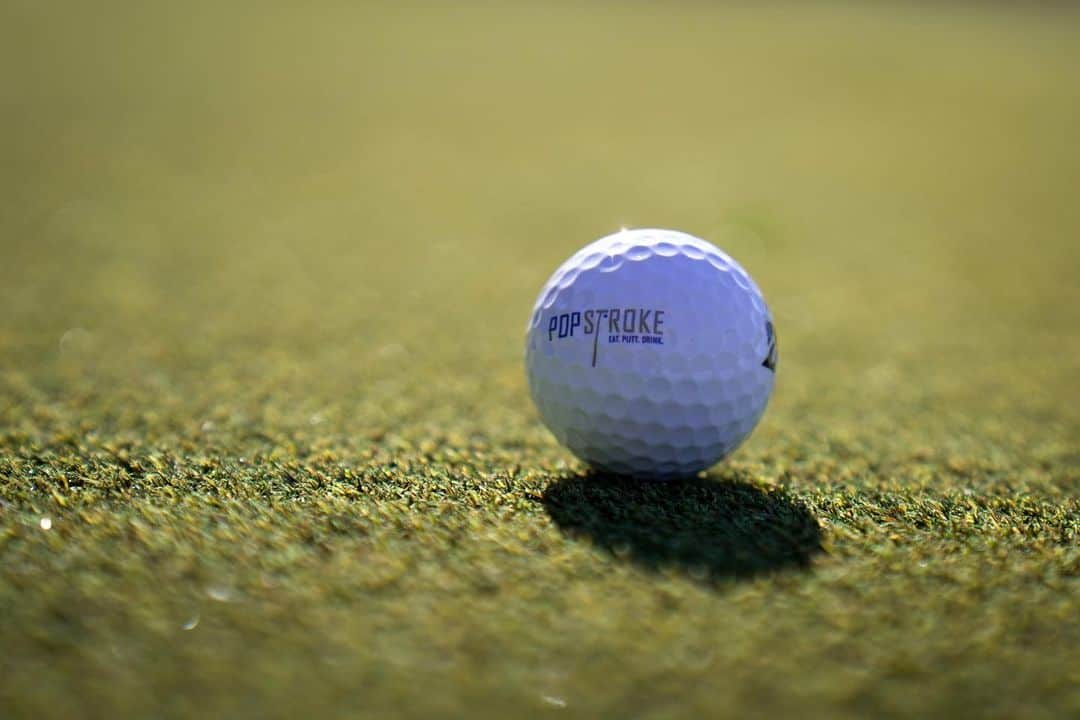 タイガー・ウッズさんのインスタグラム写真 - (タイガー・ウッズInstagram)「Now when you play a round at @popstroke you can play with a @bridgestonegolf ball like I do. The signature experience includes a souvenir ball. You don’t just keep the memories, now you can keep the ball too!」1月13日 3時59分 - tigerwoods