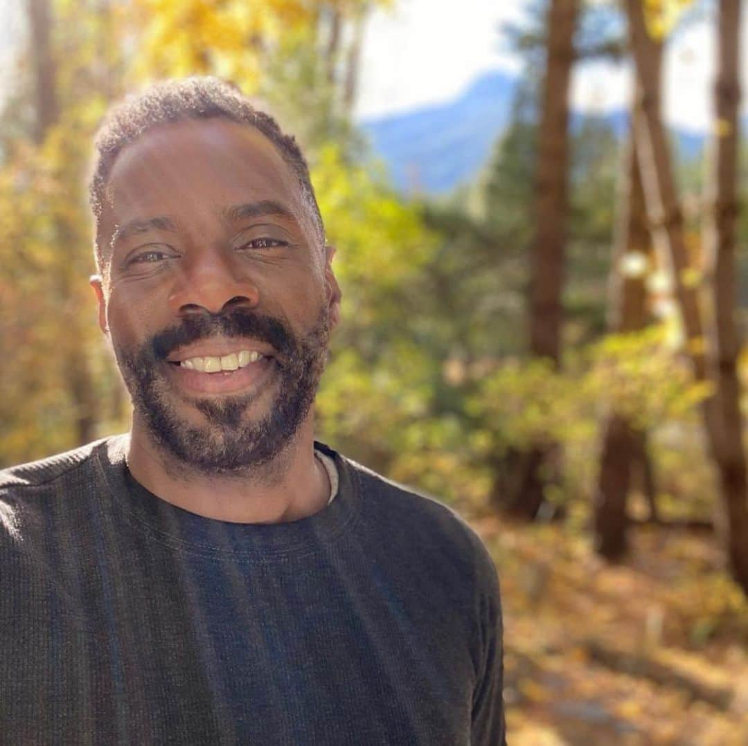 レイシャ・ヘイリーのインスタグラム：「Colman Domingo- The most incredible human  and friend @kingofbingo is on @thepantspod  tomorrow Tune in! 😍」