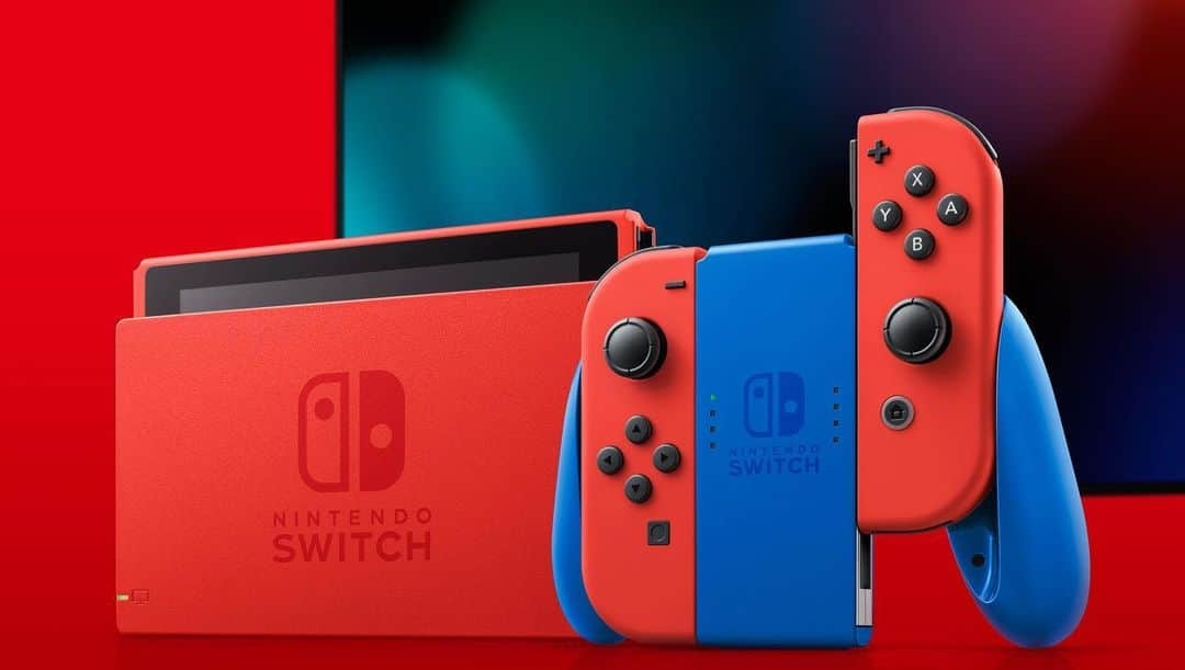 任天堂アメリカさんのインスタグラム写真 - (任天堂アメリカInstagram)「The #NintendoSwitch - Mario Red & Blue Edition system sports a distinct red-and-blue color scheme in honor of Mario’s iconic outfit.  Available beginning 2/12, it comes fit with a red & blue carrying case to help protect your system as you travel through those Warp Pipes! #SuperMario35」1月13日 5時49分 - nintendoamerica