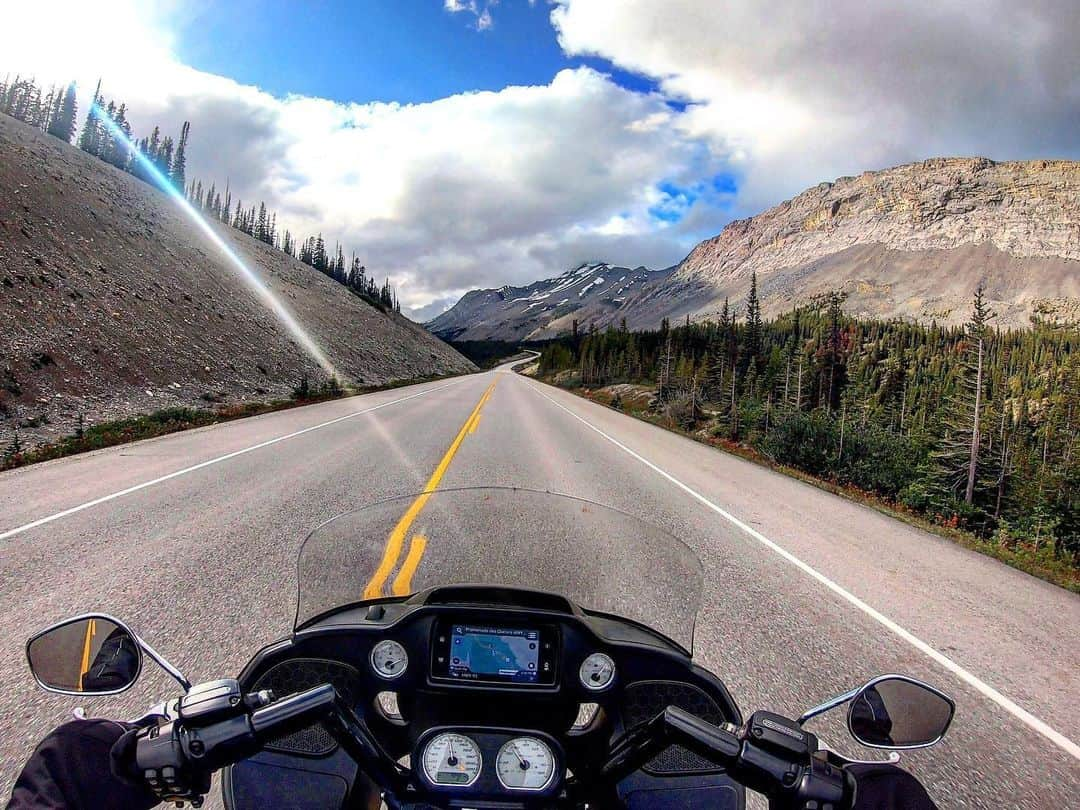 Harley-Davidsonさんのインスタグラム写真 - (Harley-DavidsonInstagram)「A new year means new opportunities to ride.  #HarleyDavidson #RoadGlide」1月13日 6時00分 - harleydavidson