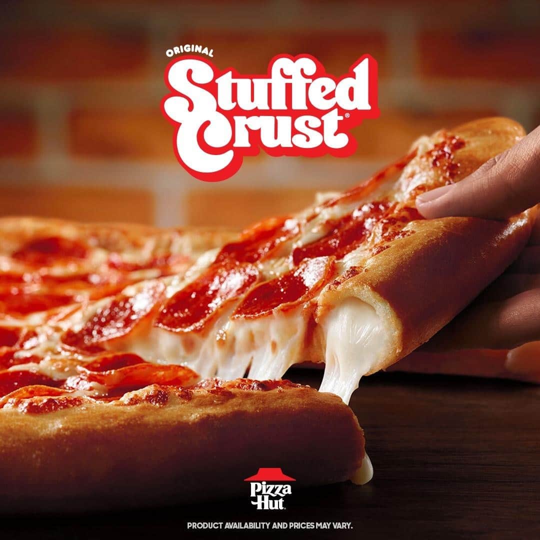 Pizza Hutのインスタグラム：「They don’t call it Original Stuffed Crust® for nothin’ 😏.」