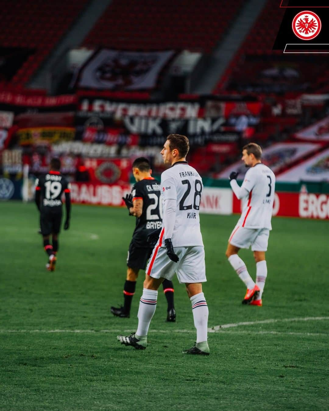 アイントラハト・フランクフルトさんのインスタグラム写真 - (アイントラハト・フランクフルトInstagram)「😓 • • @dfb_pokal #matchday #B04SGE #sge #eintracht #frankfurt #eintrachtfrankfurt」1月13日 6時42分 - eintrachtfrankfurt