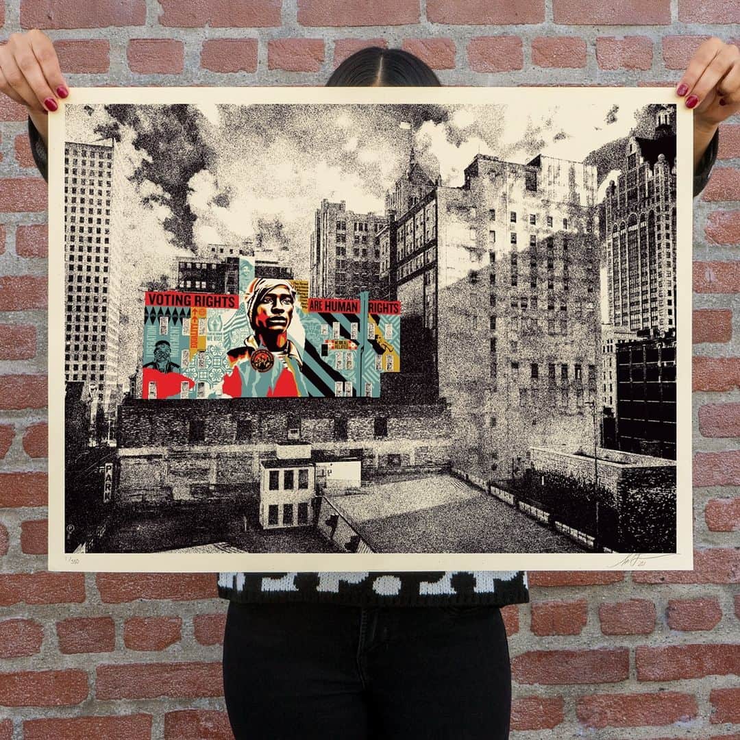 Shepard Faireyのインスタグラム：「"VOTING RIGHTS ARE HUMAN RIGHTS MKE MURAL" AVAILABLE THURSDAY, JANUARY 14TH!⁠ ⁠ I wanted to remind people how important it is to assert their right to vote when I created this mural in Milwaukee last summer. The inspiration behind "Voting Rights are Human Rights" is the striking image of an anonymous civil rights marcher photographed by Steve Schapiro from the early 1960’s. I felt that this subject is emblematic of the ongoing fight.⁠ ⁠ It was important to me that I wasn't the only voice in this piece. I feel fortunate that fellow artists Tyanna Buie @tyanna_buie, Niki Johnson @nikijohnsonstudio, Tom Jones @tom_jones_cax_shep_ska, Claudio Martinez @claudiomke, and Dyani Whitehawk @dwhitehawk, were open to being included in the mural to demonstrate the need for voting rights and racial and social justice! I hope that people will look at this mural and remind themselves that their voice matters in shaping the future. Thanks again to @wallpaperedcity, @blackboxfundmke, and the Milwaukee @bucks for the support on this project! A poster of this mural drops this Thursday, January 14th, on my site: store.obeygiant.com. A portion of the proceeds goes to @soulstothepolls!⁠ -Shepard⁠ ⁠ Voting Rights are Human Rights MKE Mural. 24 x 18 inches. Screen print on thick cream Speckletone paper. Original photo by @jonathanfurlong. Signed by Shepard Fairey. Numbered edition of 550. $65. Proceeds go to @soulstothepolls. Available on Thursday, January 14th @ 10 AM PST at https://store.obeygiant.com/collections/prints. Max order: 1 per customer/household. International customers are responsible for import fees due upon delivery.⁣ Shipping may be delayed due to COVID19. ALL SALES FINAL.」