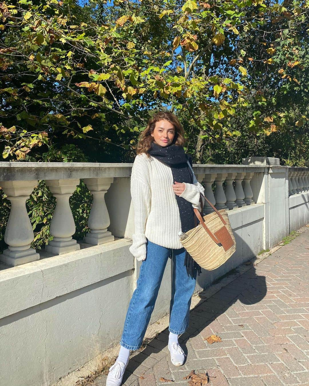 Kelsey Simoneさんのインスタグラム写真 - (Kelsey SimoneInstagram)「Which early winter look is your favorite? Mine was the second to last... ☺️」1月13日 7時50分 - k.els.e.y