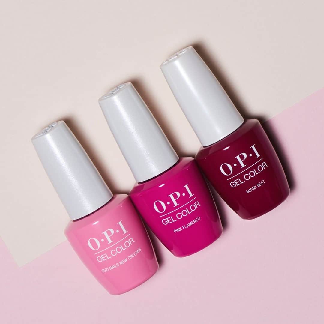 OPIさんのインスタグラム写真 - (OPIInstagram)「Drop some hearts if you're all about the #pinks and #reds 💓  Shades: #SuziNailsNewOrleans, #PinkFlamenco and #MiamiBeet  #ColorIsTheAnswer #OPIObsessed #OPIGelColor #RedNails #RedMani #ValentineNails #Valentines2021 #DateNight #NailGoals #PinkNails #PinkMani #NailTrends #NailInspo #pink #red #nails」1月13日 8時15分 - opi