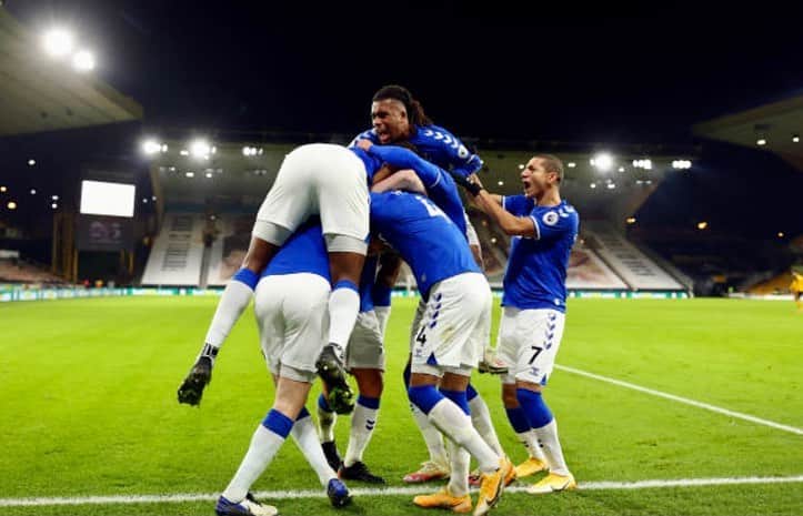 カルロ・アンチェロッティのインスタグラム：「3 very nice points to keep us up top.」