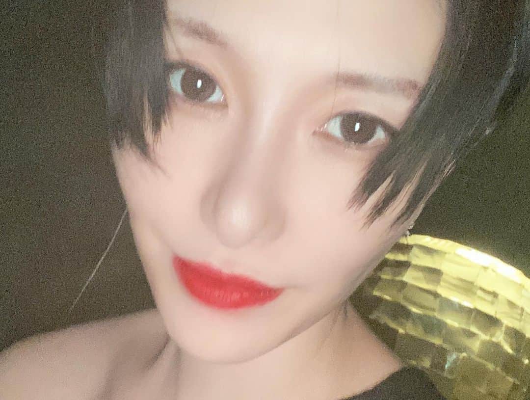 Ayaliv 濱田茉奈さんのインスタグラム写真 - (濱田茉奈Instagram)「I had been fun moment very much💙 Thanks  my best my @ayaliv ❤️lover I always have enjoyed for me by her💜🤍 Thanks a  lot always🟩🟩」1月13日 9時02分 - manahamada0222