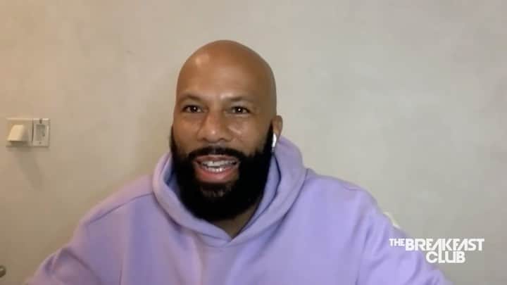 コモンのインスタグラム：「Always!  I mean always good to talk with @breakfastclubam  Peace to @cthagod @djenvy & @angelayee Make sure you check out the full interview.」
