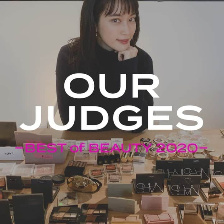 のインスタグラム：「VOGUE GIRL初となるベストコスメ特集が到着💄ビューティ界＆ファッション界のインフルエンサーや人気ヘアメイクら約30名の感度の高い面々が、実際に目で見て触れて、心にキュンと響いた珠玉のプロダクトを厳選🥳  Thanks to all💕 @amixxamiaya @ayaxxamiaya @genarai @annashimazaki.com77 @michopa1030 @igetahiroe23 #MIKA_IWATA @emmajasmine12345 @mari_ka95 @yukikashiwagi_official @katouchan @juliegiesen @miiyaaaa23 @badboss_03 @kosmicsans @neonaomineco5 #KANAKO_SHIBUYA @julia.c.0209 @loveli_official @yurippa93 @yuyanara @harukadebeau @hatakeyama_chiaki @hina_faky @pina_nina_  @7_emil_y @maggymoon @aimatsumoto_45 @mi0306chi @negativholoholo @yukos0520 @aaaoe__  @yooshiakiii」