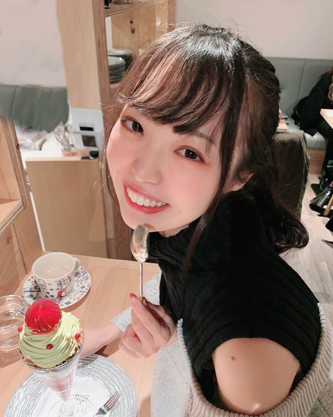 白井佑奈のグルメインスタ