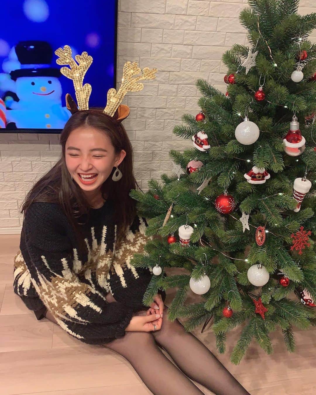 𝐊𝐚𝐤𝐢𝐠𝐢𝐅𝐮𝐤𝐚さんのインスタグラム写真 - (𝐊𝐚𝐤𝐢𝐠𝐢𝐅𝐮𝐤𝐚Instagram)「． ． 今日はお友達の家でクリスマスパーティー🎅🏼🧡 ． 一足お先にクリスマス気分でるんるん👶🏻✨」12月20日 18時32分 - kakigifuka