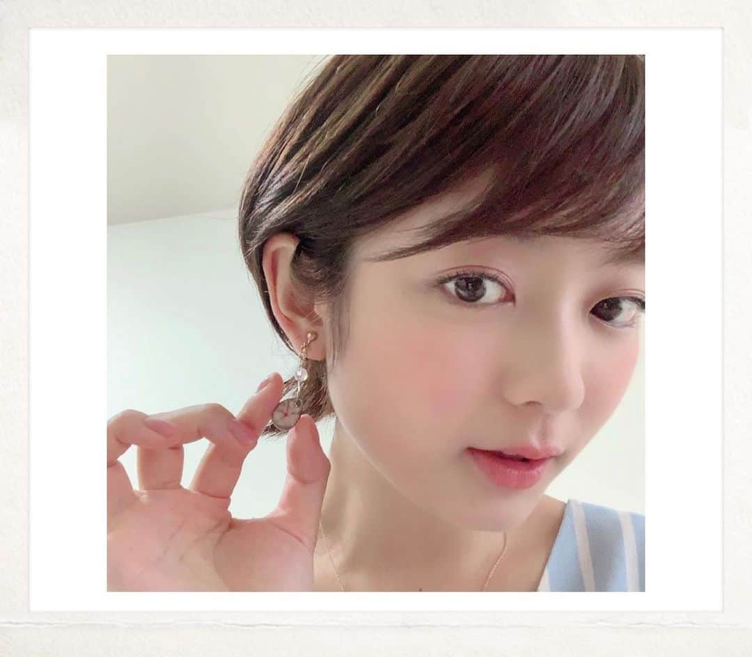 森田涼花のインスタグラム：「Lovely Time magazine up 💋 京都陶芸家の友人が作ってくれたイヤリング💎 今年もお皿や食器を注文。 とっても可愛いんです…届くのが楽しみ♡  Lovely Time magazine ✍️ 来年も嬉しい楽しい大好きなひとと時間を更新します。♪」