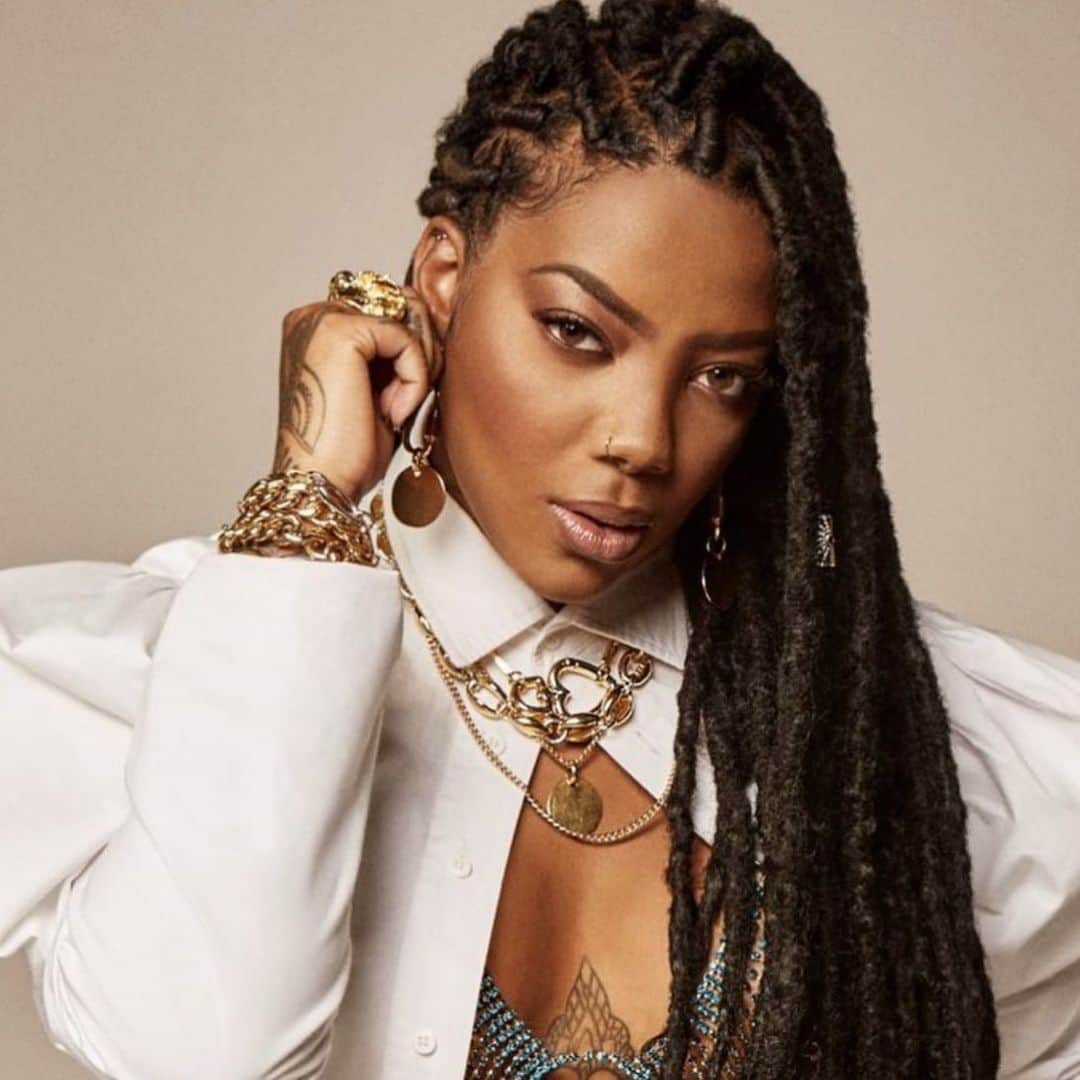 Giovanna Antonelliのインスタグラム：「Linda. Linda. Linda. Sou fã. #ludmilla @ludmilla ❤️」