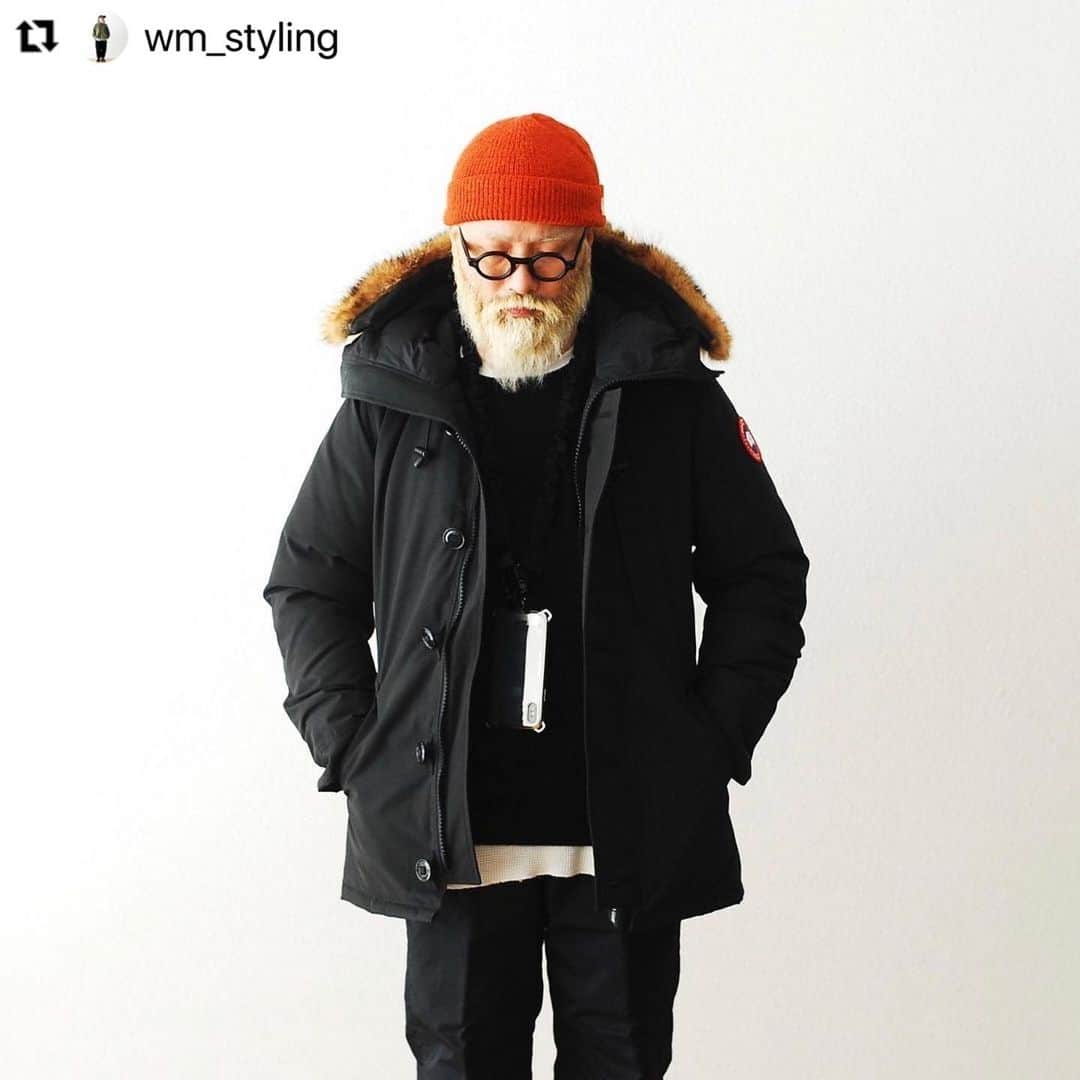 wonder_mountain_irieさんのインスタグラム写真 - (wonder_mountain_irieInstagram)「#Repost @wm_styling with @make_repost ・・・ ［#20AW_WM_styling.］ _ styling.(height 170cm weight 65kg) knitcap→ #NigelCabourn　￥18,700- eyewear→ #LescaLUNETIER　￥40,700- down→ CANADA GOOSE　￥129,800- knit→ #jumper1234　￥35,200- cutsewn→ #gicipi　￥6,930- pants→ #itten.　￥30,800- shoes→ #CONVERSESKATEBOARDING + SERIES　￥13,200- strap→ #MOUTRECONTAILOR　￥28,600- parts→ #EPM　￥7,480- _ 〈online store / @digital_mountain〉 → http://www.digital-mountain.net _ 【オンラインストア#DigitalMountain へのご注文】 *24時間受付 *15時までのご注文で即日発送 *1万円以上ご購入で送料無料 商品について：084-973-8204 カスタマーサポート：050-3592-8204 _ We can send your order overseas. Accepted payment method is by PayPal or credit card only. (AMEX is not accepted) Ordering procedure details can be found here. >>http://www.digital-mountain.net/html/page56.html _ 本店：@Wonder_Mountain_irie 系列店：@hacbywondermountain (#japan #hiroshima #日本 #広島 #福山) _」12月20日 11時16分 - wonder_mountain_