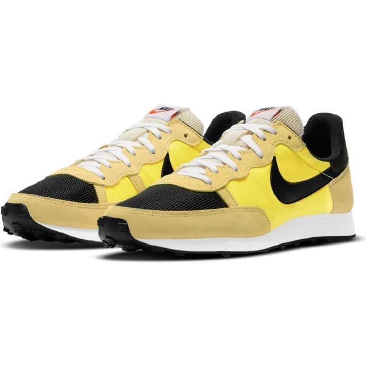 のインスタグラム：「【NEW🙌】 NIKE CHALLENGER OG CW7645-700/800 ￥9,000+tax  取り入れやすい落ち着いたトーンでありながら、コーディネートの主役になるCHALLENGERが登場！  #kicks #sneakerhead #sneakers #sneakeraddict #tokyo #japan #kickstagram #👟 #abcmart #abcマート #ABCGS #NIKE #ナイキ #challenger #チャレンジャー」