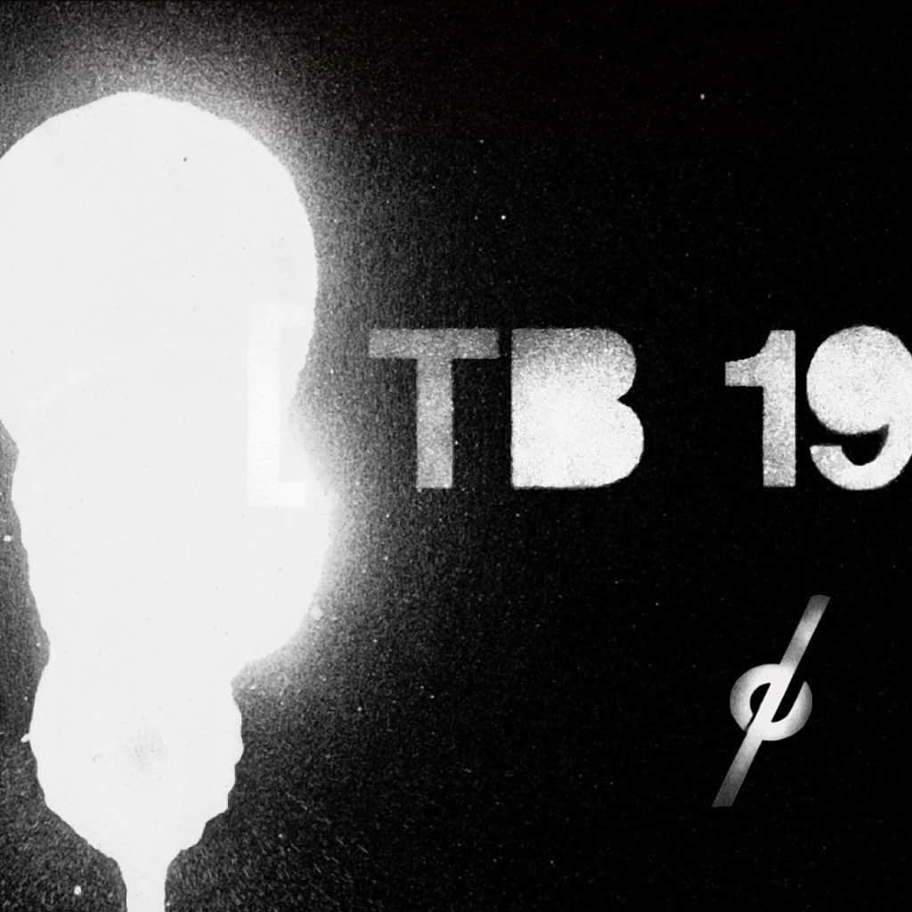 のインスタグラム：「@i_k_e_project #007 [ TB 1984 ]  @i_k_e_spyair #ike #ike_project #i_k_e #i_k_e_spyair #ike007 #tb1984 #1984 #throwback1984 #アイケーイー」