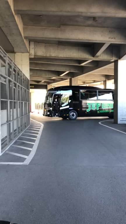 ジェフユナイテッド市原・千葉のインスタグラム：「今日も皆さまの熱い応援を宜しくお願いします🙏✨ WIN BY ALL❗️  #jefunited #ジェフ千葉 #WINBYALL」