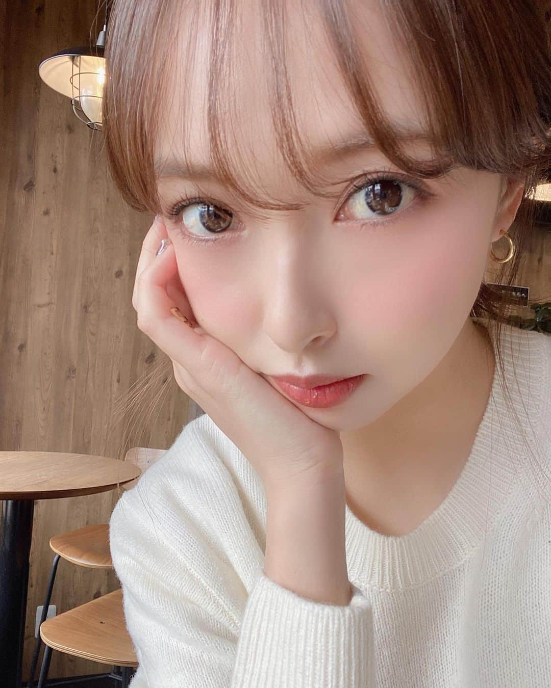 山内遥さんのインスタグラム写真 - (山内遥Instagram)「.  今日寒すぎません？？びっくりした。 みんな風邪引かないようにね🐨 さてとM-1までにはお家に帰らないと🏅 .」12月20日 13時18分 - haruka__yamauchi