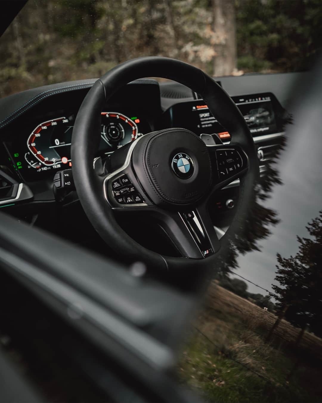 BMWのインスタグラム：「Take the wheel, show the way. The BMW 3 Series Sedan.  #THE3 #BMW #3Series #BMWrepost @_justxan  @xanmannekens」