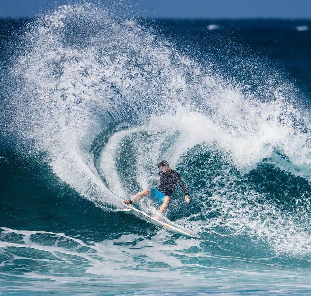 ジョーディ・スミスのインスタグラム：「A few jams on a lay day. Competition resumes tomorrow 📷 @tallteef @oneillusa」