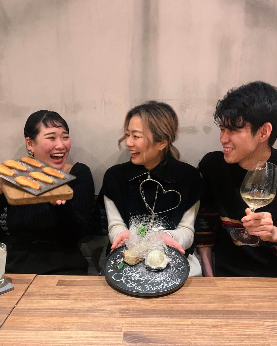 信太美月のグルメインスタ