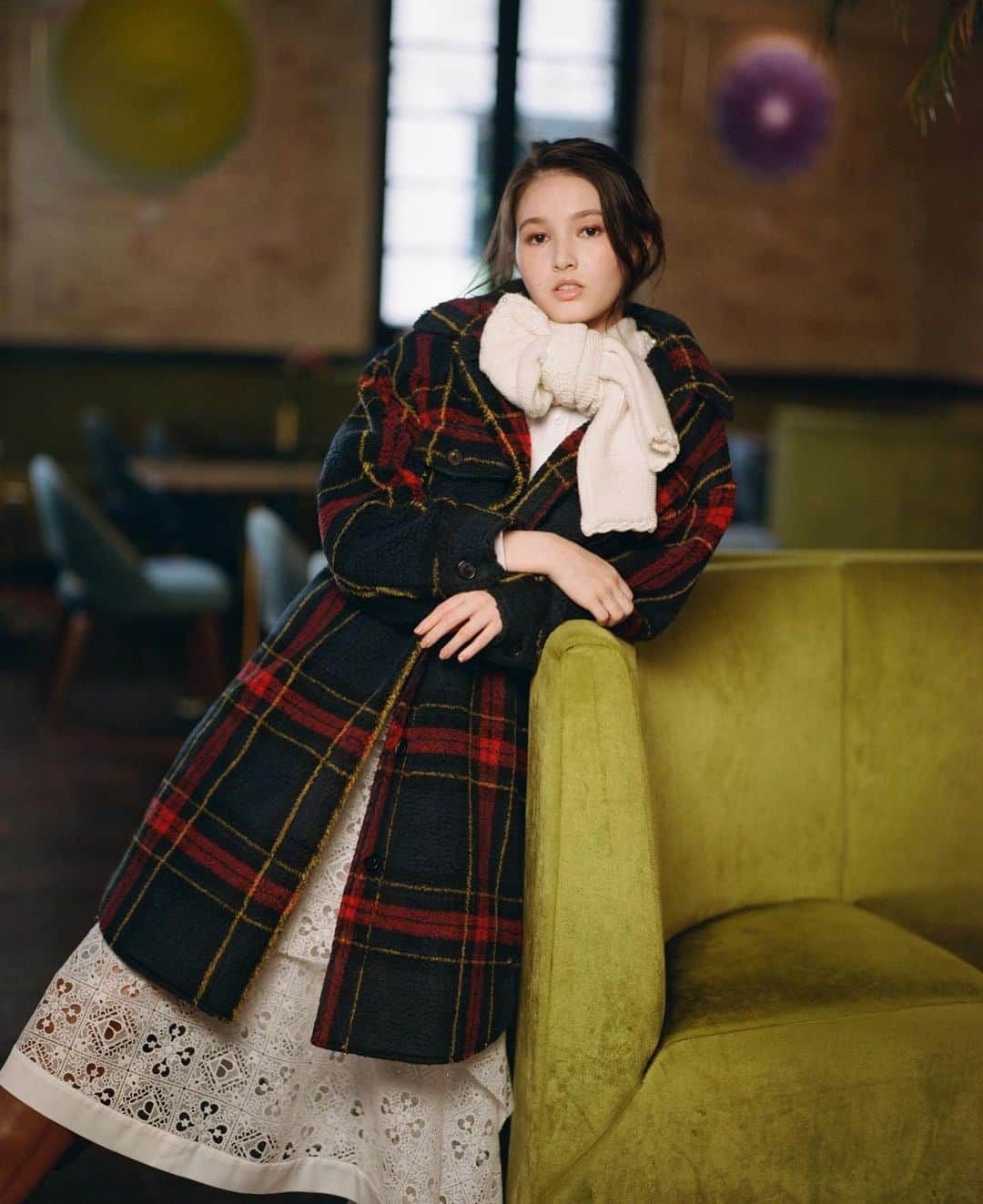 I.T IS INSPIRATIONさんのインスタグラム写真 - (I.T IS INSPIRATIONInstagram)「[5 days to Christmas] have a warm Christmas in @bapy_official tartan overcoat. - Inject a feminine edge into your festive wardrobe. Available online and at selected I.T stores. - #ChristmasCountdown #ChristmasGiftIdea #GiftforHer #bapy #bapyofficial #bapyjapan」12月20日 14時42分 - ithk