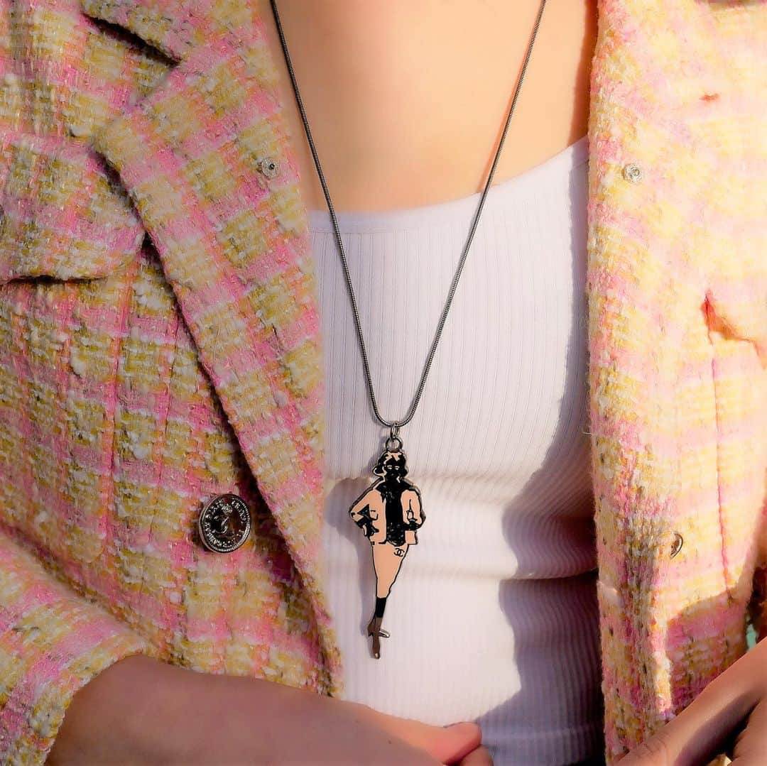 Vintage Brand Boutique AMOREのインスタグラム