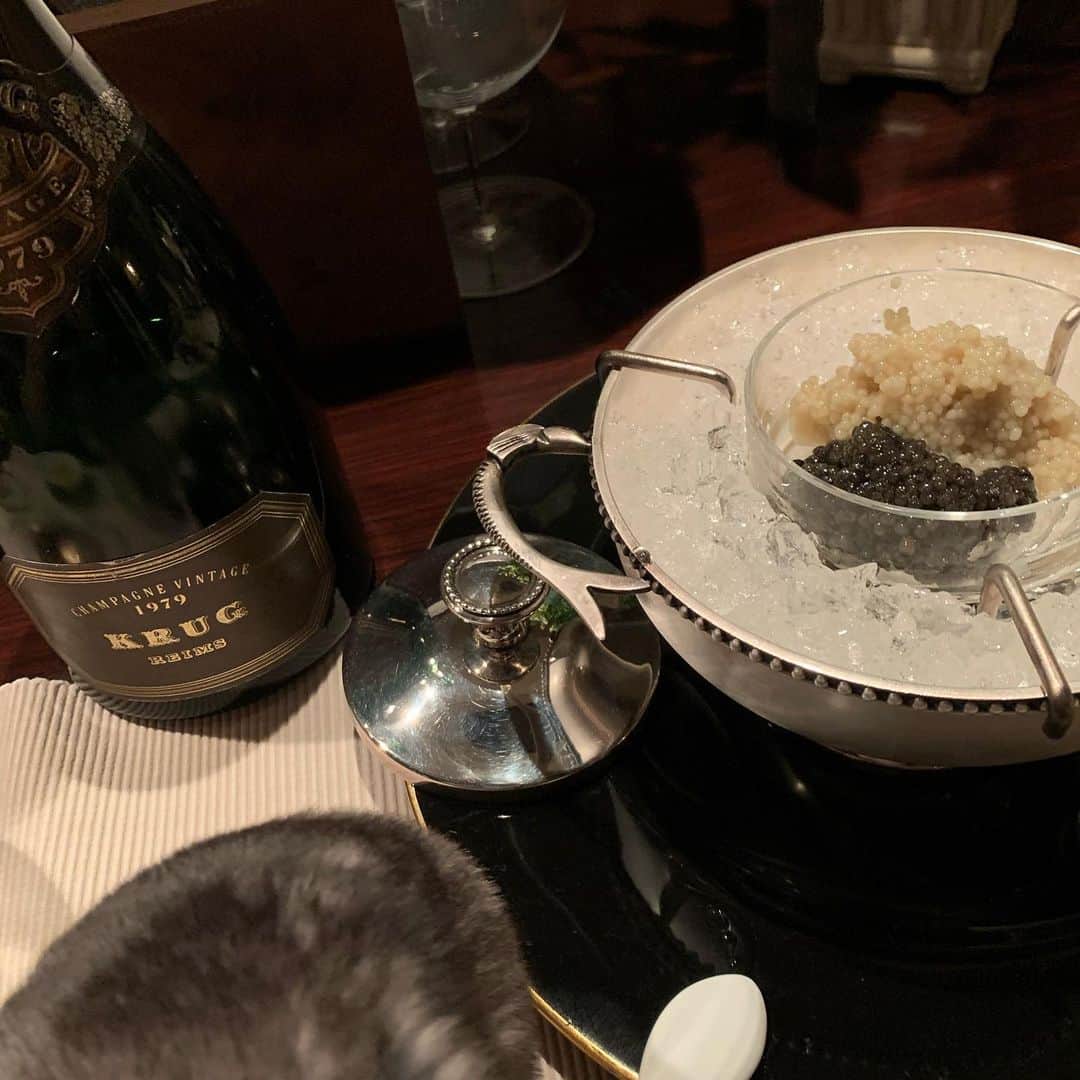 麻生あくらのグルメインスタ