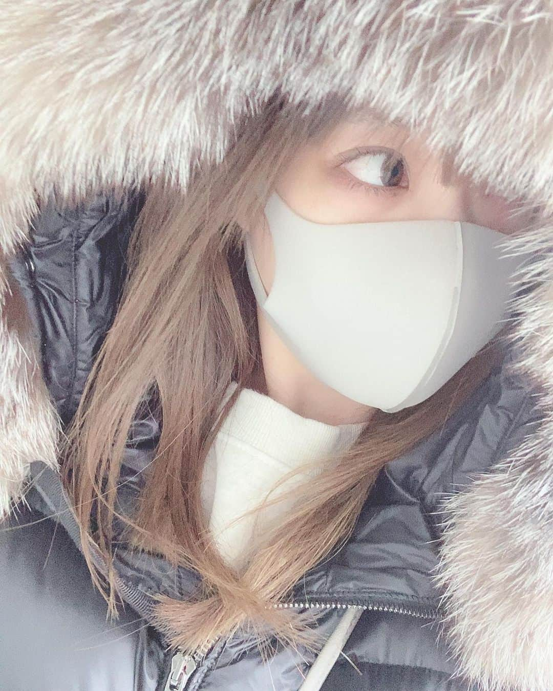 野田彩加さんのインスタグラム写真 - (野田彩加Instagram)「本当寒すぎて無理すぎる🥶 ミミトレルカトオモッタ👂🥶  #おしるこ　 #イヤーマフ #買う #冬越せる気がしない #寒いの本当無理」12月20日 17時21分 - aya.205