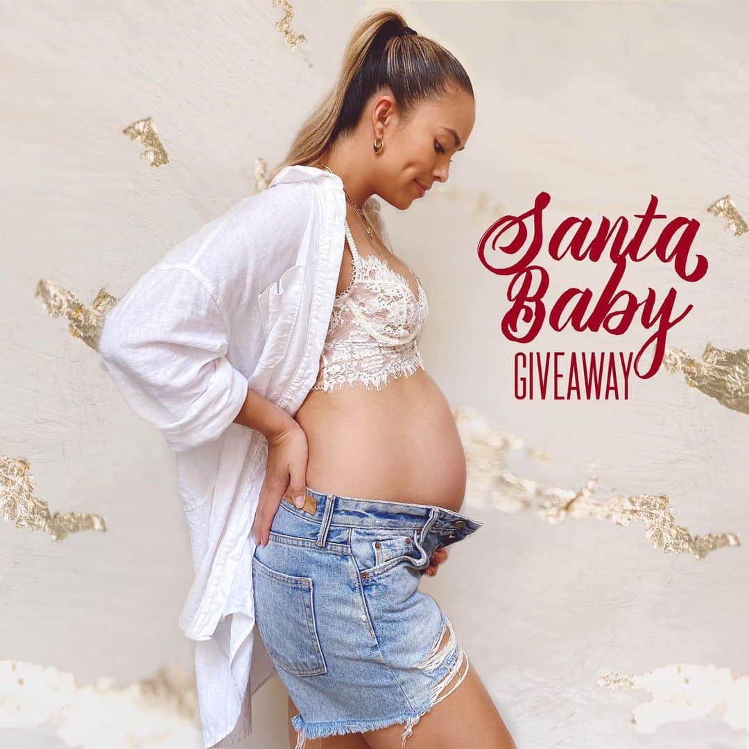 タヤ・ロジャースさんのインスタグラム写真 - (タヤ・ロジャースInstagram)「UPDATE: GIVEAWAY CLOSED! Congrats @thianthong0712 🥰😘🎁🎄✨ SANTA BABY GIVEAWAY! @bumpbestie and I want to help you mama-to-bes celebrate Christmas with a HUGE giveaway featuring some awesome baby registry must-haves! Valued at over ✨฿50,000✨ swipe through the carousel to see what you could win! 👉🏽 ⠀⠀⠀⠀⠀⠀⠀⠀⠀ ✨@bumpbestie consultation  ✨@bunnemamalade gift set ✨@babybox_thailand gift set ✨Dr. Dial hipseat carrier from @iangel.thailand  ✨@irydeslove gift set ✨@justgentleorganic gift sets ✨@mellowforkids gift set ✨3 boxes (45bottles) of @mommybooster ✨@pregskinth pregnancy glow set ✨@raksnatural x @hoooraynaturaldeo gift set ✨@studiowhitepoppy maternity dress ⠀⠀⠀⠀⠀⠀⠀⠀⠀ To enter: •Like ❤️ this post •Follow me + @bumpbestie and all of the gift givers tagged above •Tag 2 friends below & tell me what you’re most excited about as you become a Mama 💕  Each comment/tag will count as (1) entry •BONUS ENTRY: Repost the main photo, tag and mention @tayastarling + @bumpbestie ⠀⠀⠀⠀⠀⠀⠀⠀⠀ Giveaway will close on Wednesday, 23/12 at 11:59pm and is open to Thai residents only. Winner will be announced on Thursday, 24/12! Good luck! 😘🤞🏽☺️  In addition to this massive giveaway @cooper_thailand is offering ฿1,000 off to anyone who screenshots this post and presents it upon placing their order. (Valid until 22/12)  🎁🎄✨ SANTA BABY GIVEAWAY! @bumpbestie และเทย่าอยากจะฉลอง Christmas กับใครที่กำลังจะเป็นคุณแม่คนใหม่ ด้วยการจัด giveaway แจกของสุดจำเป็นสำหรับคุณแม่และเบบี้ รางวัลทั้งหมดมีค่ามากกว่า ✨฿50,000✨ เลื่อนเพื่อดูว่าถ้าคุณชนะคุณจะได้อะไรบ้าง 👉🏽  ✨ การปรึกษากับ @bumpbestie ✨@bunnemamalade gift set ✨ gift set จาก @babybox_thailand ✨ Dr. Dial เป้อุ้มเด็กจาก @iangel.thailand ✨ @irydeslove gift set  ✨ @justgentleorganic gift set ✨ gift set จาก @mellowforkids ✨ @mommybooster 3 กล่อง =45 ขวด ✨@pregskinth pregnancy glow set  ✨@raksnatural x @hoooraynaturaldeo gift set  ✨ ชุดคุณแม่จาก @studiowhitepoppy   (กติกาต่อข้างล่างใน comment ค่ะ)」12月20日 17時15分 - tayastarling